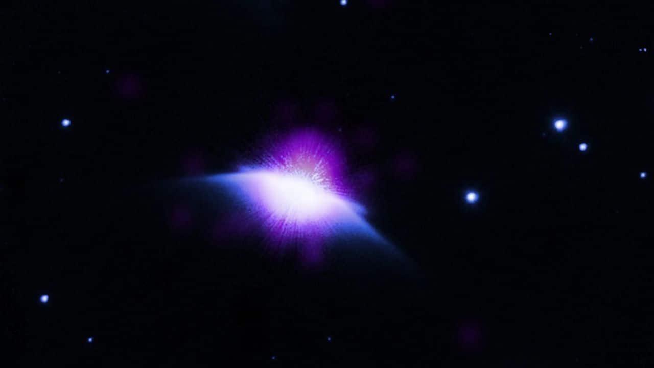 NASA's Chandra X-ray observatory captures young "Sun-like star" blowing bubble for the first time ever!