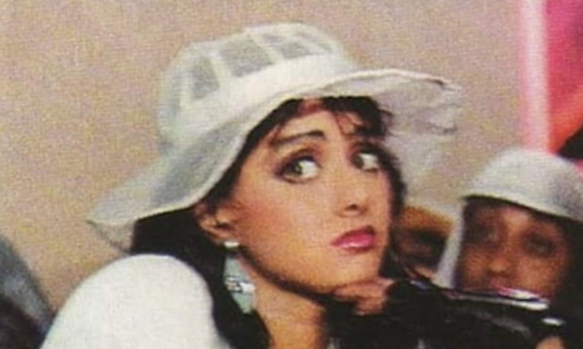 Once shot a song with a 103-degree fever Sridevi filmed the popular song “Na Jaane Kahan Se Aayi Hai” from ChaalBaaz despite running high fever, showcasing her unmatched professionalism.
