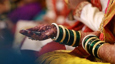 Indian bangles are making a splash on the internet, with many reels suggesting markets where you can buy them at affordable rates (Image: Pexels)