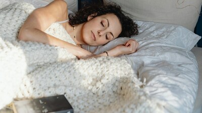Strong mental health doesn’t require complicated routines. Sleep well, practice kindness, pause mindfully and lean on your community (Image: Pexels)