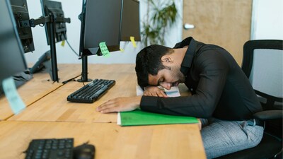 Causes of fatigue: It is a red flag if you feel tired always but tests suggest that your thyroid is normal. The expert points out that many doctors only check TSH and ignore deeper thyroid markers that matter for energy (Image: Pexels)