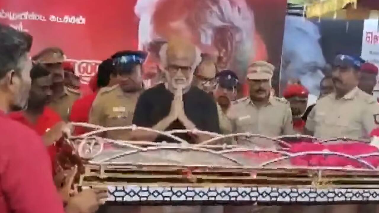 Rajinikanth pays final respect to veteran CPI leader R Nallakannu in ...