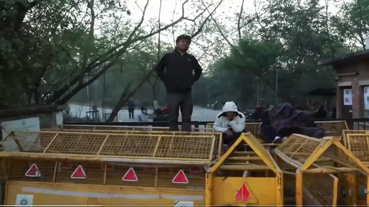 JNU protest violence: Students clash with police over UGC norms | Quick Digest