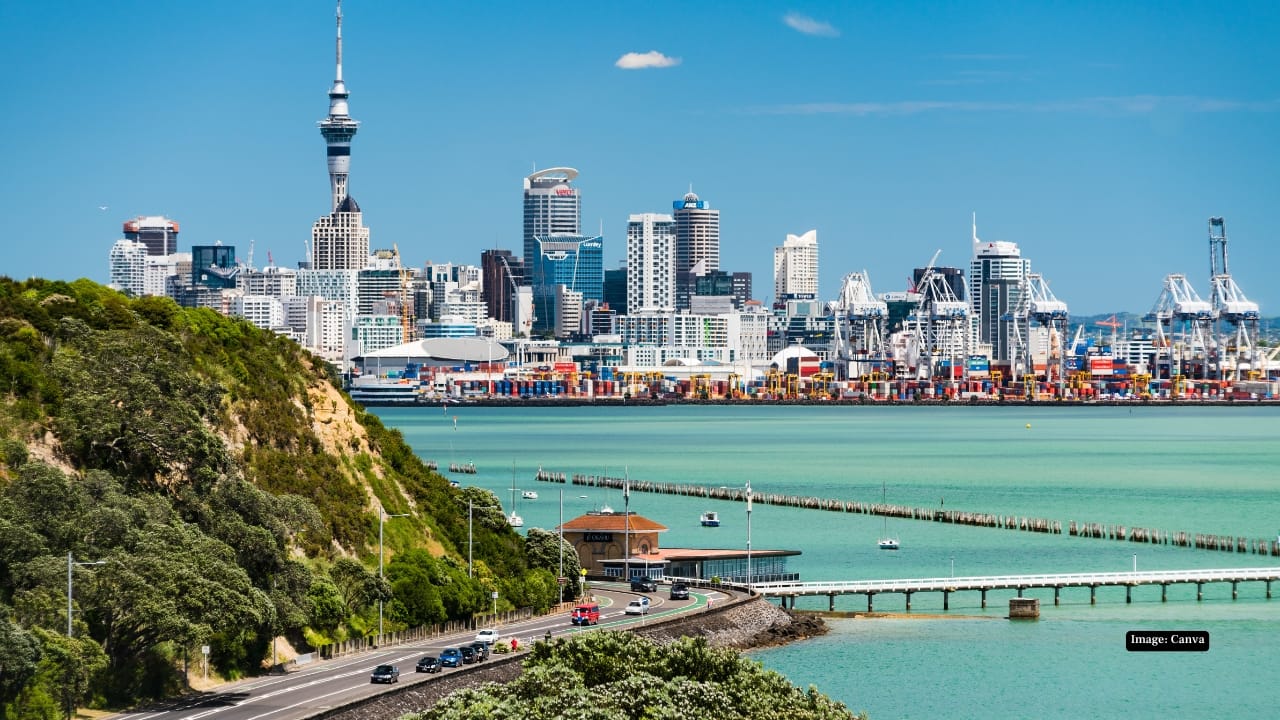 3. Auckland Index score: 5.460/10 Auckland blends natural beauty with urban convenience. With 67.85 green spaces per capita and 231 kid-friendly activities, the city encourages an active, outdoor-focused childhood. Beaches, hiking trails, parks, and community sports culture are deeply embedded into daily life. The safety score of 79 reflects a relatively secure environment for families. Although New Zealand’s combined parental leave duration (28 weeks) is shorter than that of Australia or the UK, the country’s healthcare standards and emphasis on work-life balance make Auckland an attractive destination for young families seeking a slower, nature-rich upbringing.