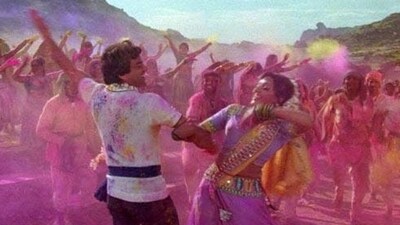 Bollywood’s most iconic Holi Scenes: From Sholay to Yeh Jawaani Hai Deewani
