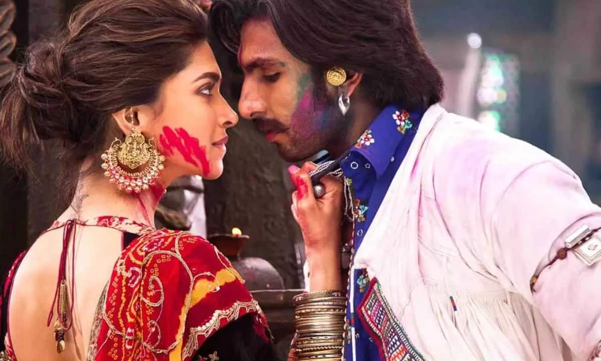 <br />Goliyon Ki Raasleela Ram-Leela<br />In Goliyon Ki Raasleela Ram-Leela, Sanjay Leela Bhansali uses Holi as a backdrop for intense romance. Ranveer Singh and Deepika Padukone’s characters lock eyes and connect amid swirling colours, reflecting both the emotional fire and vibrant chemistry that defines their relationship, making this one of Bollywood’s most visually striking Holi scenes.