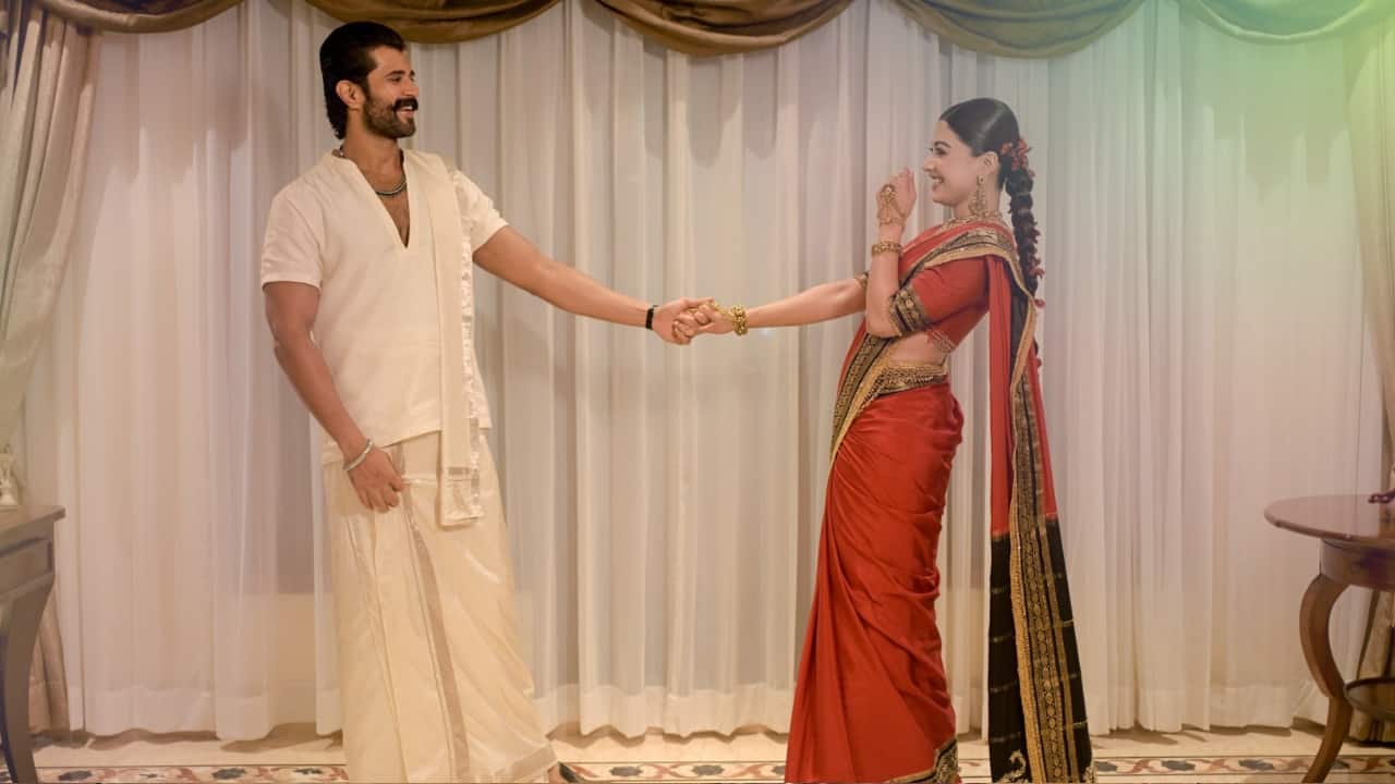 Rashmika Mandanna's South Indian bridal look for reception wins hearts, Vijay Deverakonda looks gorgeous in ivory veshti