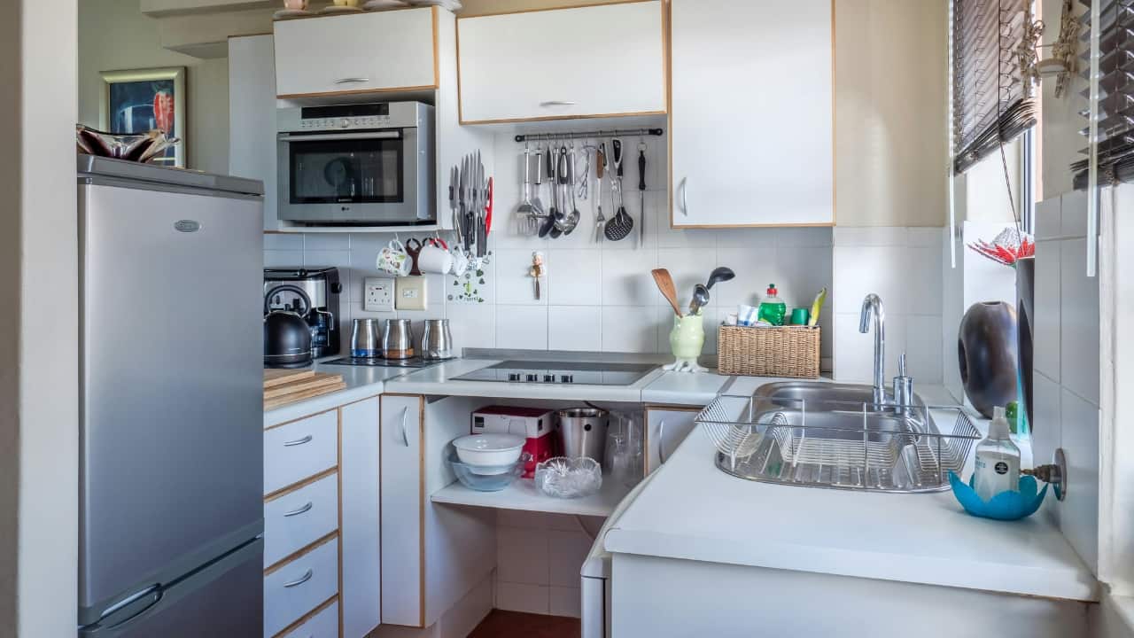 Want a fresh-smelling kitchen? Don’t forget to clean these 5 things