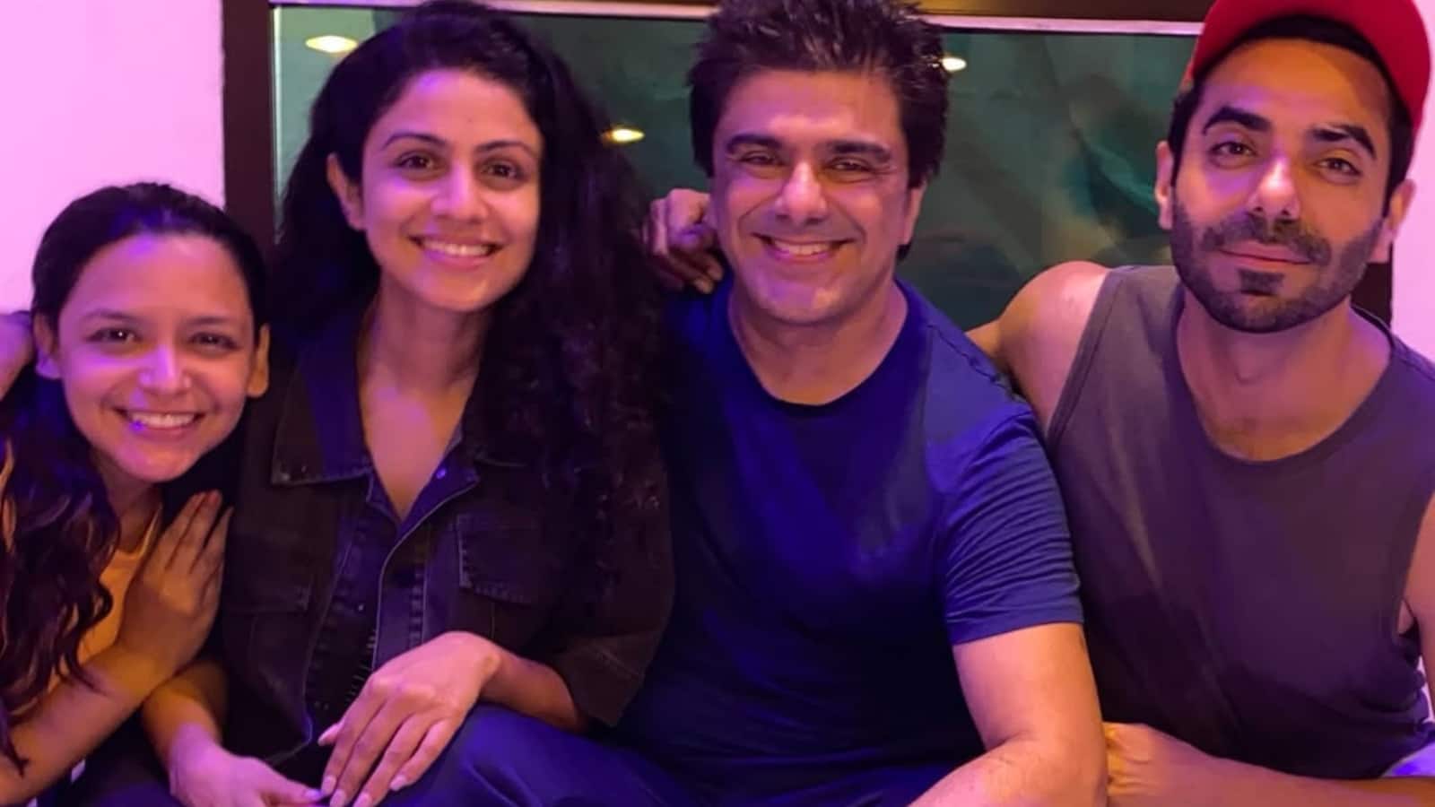 aparshakti-manasi-sameer