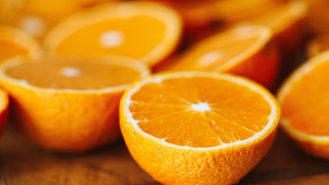 Health benefits of orange or kinnow: Which of the two citrus fruits is more nutritious?