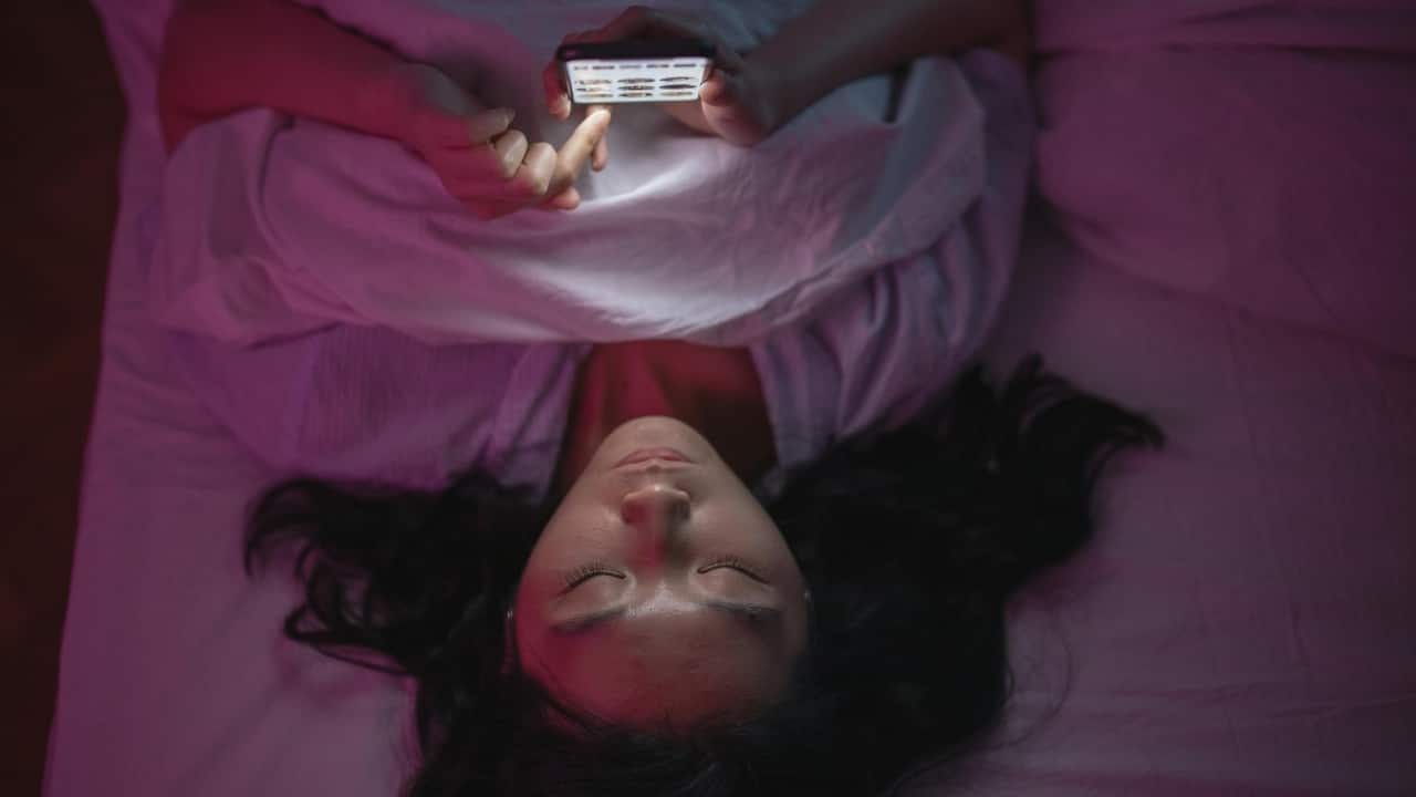 4 signs you may be experiencing ‘brain rot’ from screen overload