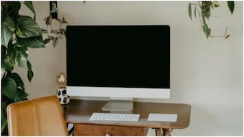Google techie says dressing up while working from home boosts focus, authority: 'Looking the part matters'
