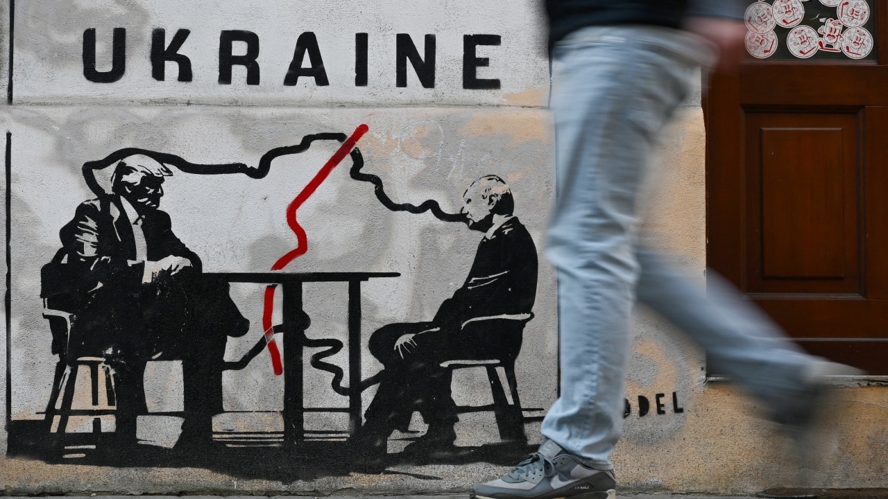 Shifting goals, unclear timelines, no clear exit: How Trump’s Iran war is starting to resemble Putin’s Ukraine war