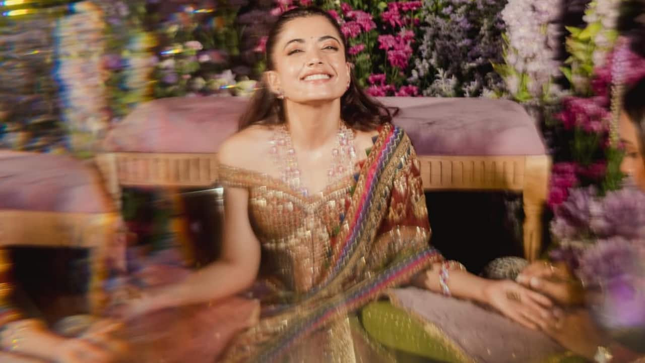 Bridal Vision in Mehendi design Rashmika communicated her bridal mehendi vision about a month beforehand. The actress preferred an elegant and symbolic pattern over thick and intricate motifs. She desired a design that remained faithful to her South Indian heritage while being simple in appearance but profoundly important and culturally significant. Bridal Vision in Mehendi design Rashmika communicated her bridal mehendi vision about a month beforehand. The actress preferred an elegant and symbolic pattern over thick and intricate motifs. She desired a design that remained faithful to her South Indian heritage while being simple in appearance but profoundly important and culturally significant.