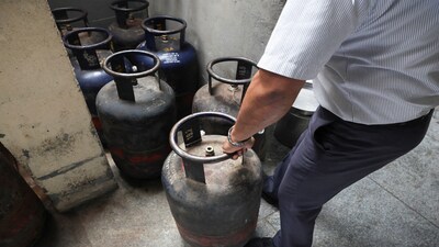 Amid a shortage of commercial LPG cylinders in the country due to the widening conflict in West Asia, the Centre has asked the states and Union territories to keep an eye on LPG supply in their respective jurisdictions, and prevent any hoarding or black marketing of cylinders.