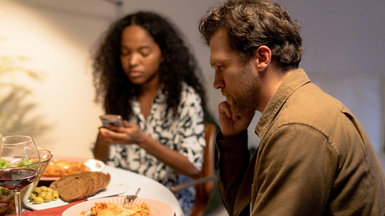Stuck in a dating loop? What groundhogging in modern dating means