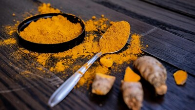 Health benefits of turmeric: Including it in dals, vegetables or warm turmeric milk can help control inflammation in the body, indirectly benefiting the lungs over time (Image: Pexels)