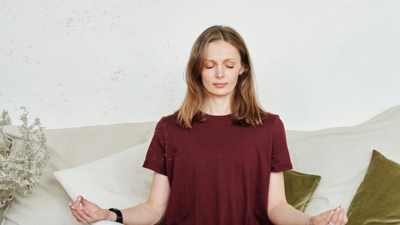 Control blood sugar levels, prioritise sleep and other good habits that keep brain healthy