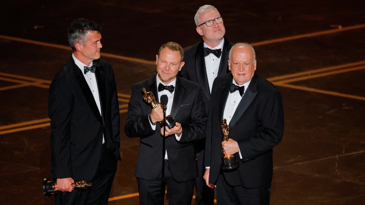 Best Visual Effects Avatar: Fire and Ash won Best Visual Effects, showcasing groundbreaking CGI and immersive world-building. Joe Letteri, Richard Baneham, Eric Saindon, and Daniel Barrett received the award.