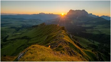 Sunlight at night? Startup plans to sell light on Earth after dark for Rs 4.6 lakh an hour. Here's how