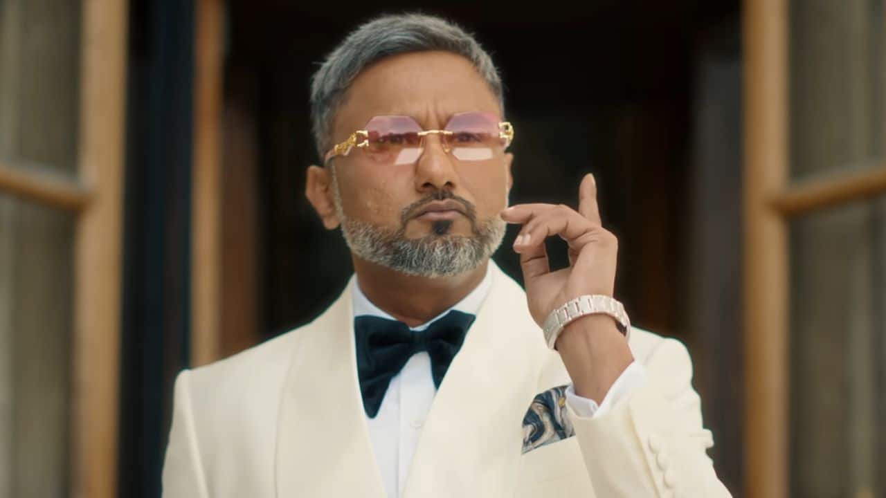 “Millionaire” (2024) – Yo Yo Honey Singh From his album Glory, the track landed the rapper in legal trouble once again. The Punjab State Women’s Commission termed the lyrics derogatory towards women, with chairperson Raj Lali Gill calling for an investigation and even seeking a ban, citing cultural concerns. “Millionaire” (2024) – Yo Yo Honey Singh From his album Glory, the track landed the rapper in legal trouble once again. The Punjab State Women’s Commission termed the lyrics derogatory towards women, with chairperson Raj Lali Gill calling for an investigation and even seeking a ban, citing cultural concerns.