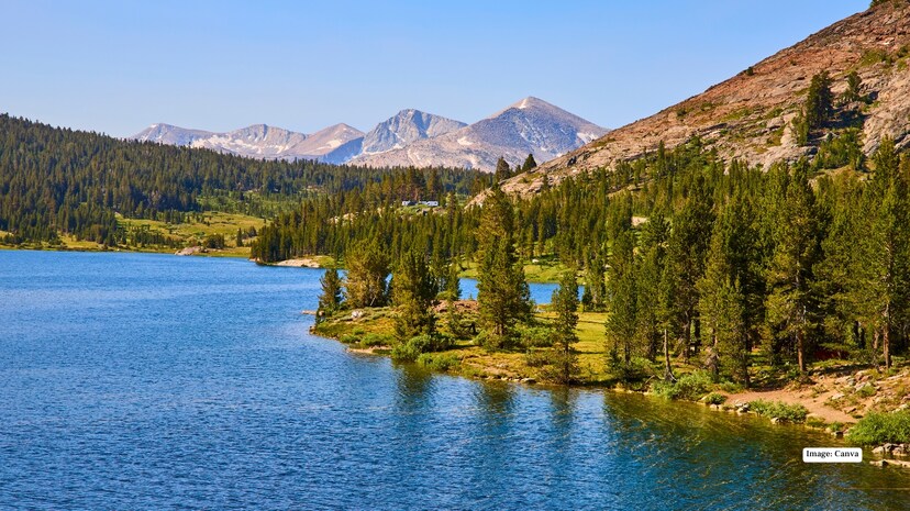 9 most beautiful crystal-clear lakes with the bluest water in the world