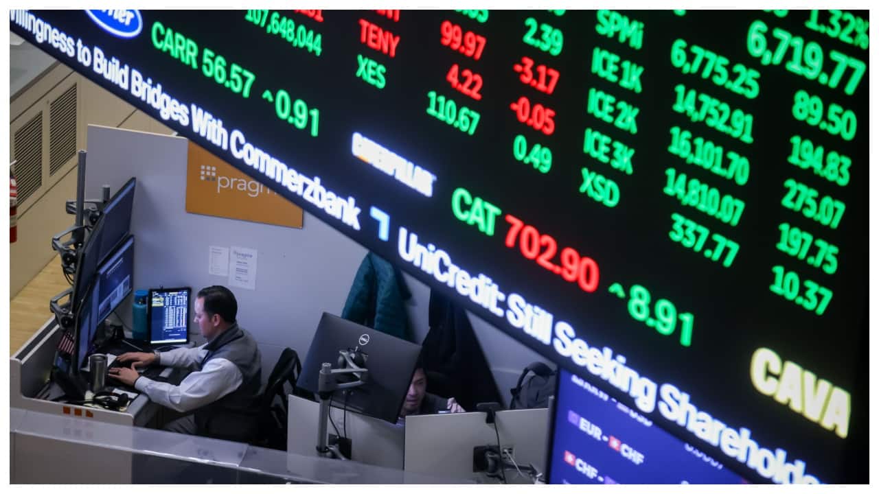 Asian stocks gain before Fed, oil holds near $103