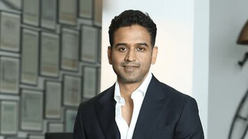 'Need access to my SMS': Zerodha's Nithin Kamath slams net banking apps, says Kite requires no permissions