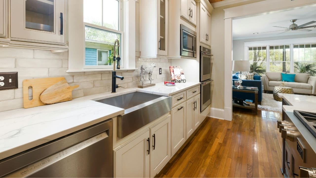 Vastu tips for open-plan homes: 3 ways to harmonise kitchen and living areas