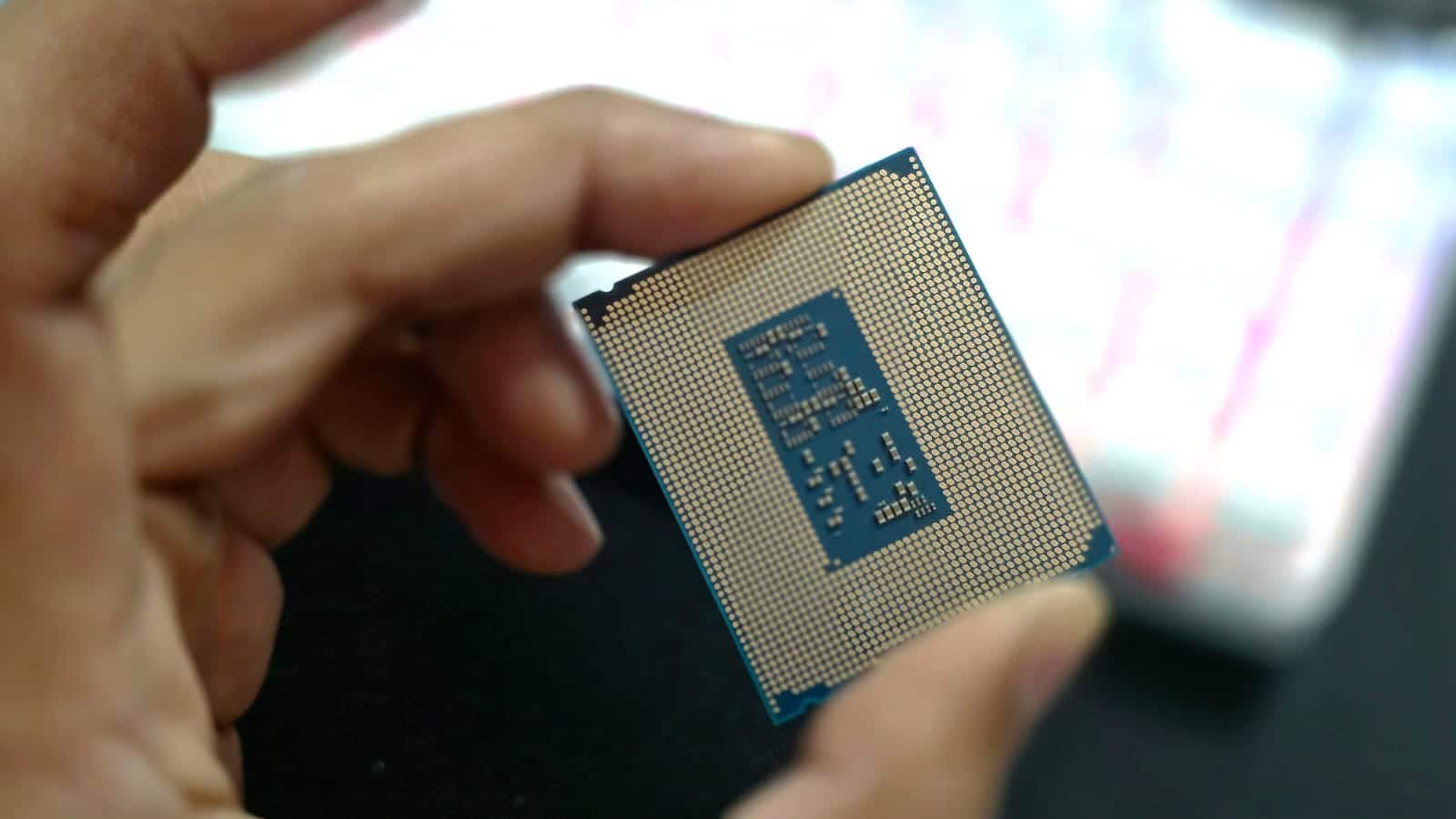 Intel Core Ultra 7 270K Plus