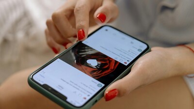 According to research, the more people used their smartphones in compulsive or unhealthy ways, the more likely they are to report negative feelings about their bodies and irregular eating behaviours (Image: Pexels)