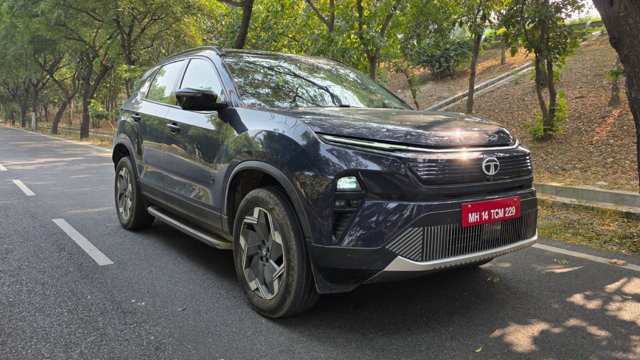 Tata, MG, Mahindra lead FY26 EV sales; electric cars still under 5% of India's PV market