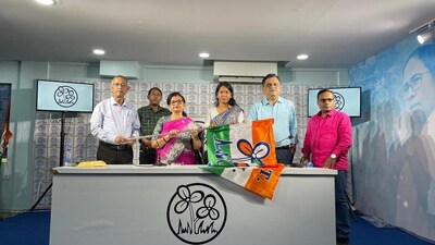 Internationally acclaimed heptathlete Swapna Barman joined the Trinamool Congress (TMC). (Image: x/@AITCofficial)

