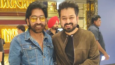 Vivek Sinha thanks Aditya Dhar for changing his life amid Dhurandhar 2 success: 'Entire nation is now standing beside you'
