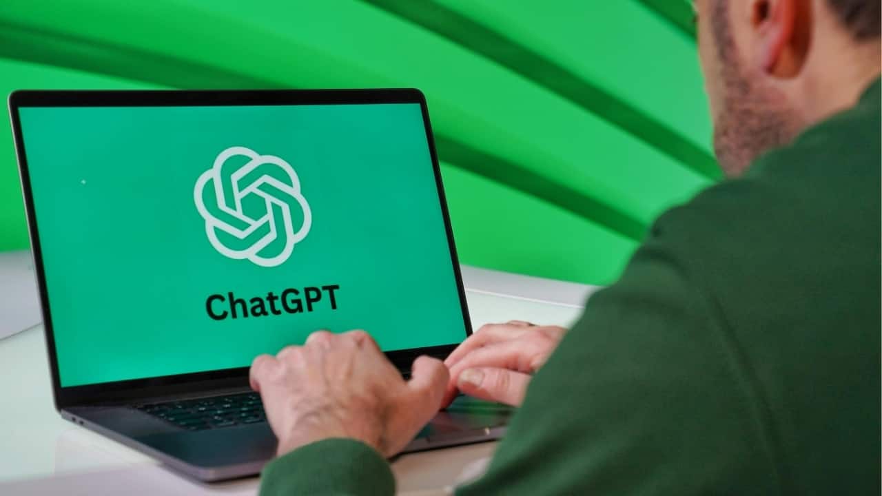 ChatGPT is no relationship expert, we asked 10 questions and got these hilarious responses