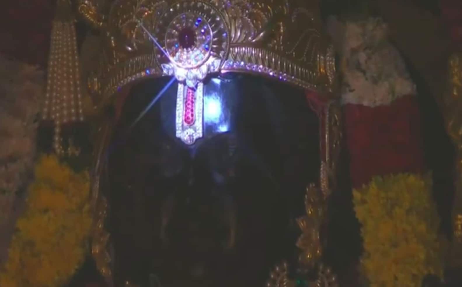 'Surya Tilak' illuminates Ram Lalla’s forehead in Ayodhya on Ram Navami