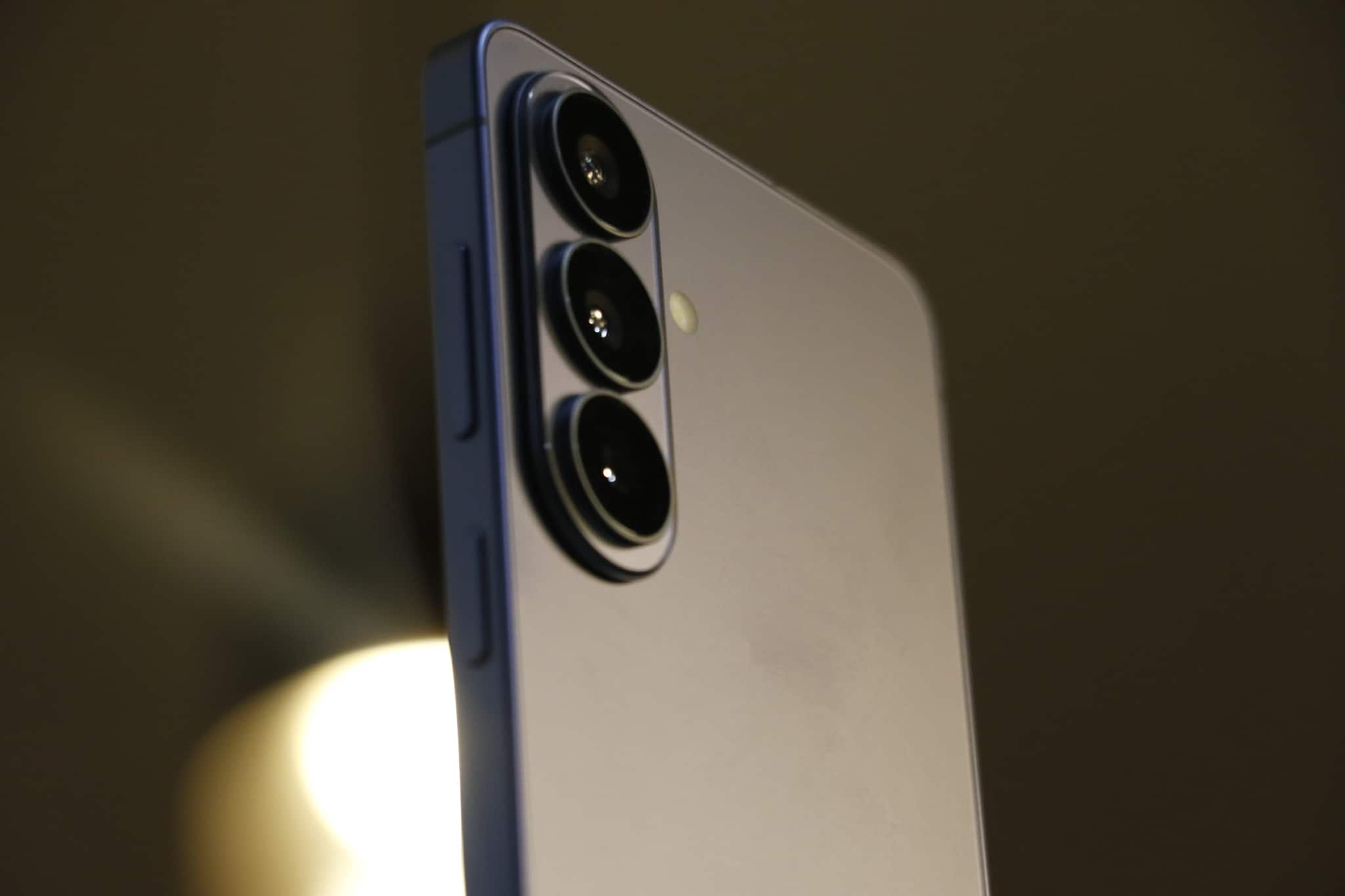 S26 rear camera