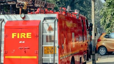Delhi: Fire breaks out in parked two-wheelers, residents jump from 1st floor to escape blaze