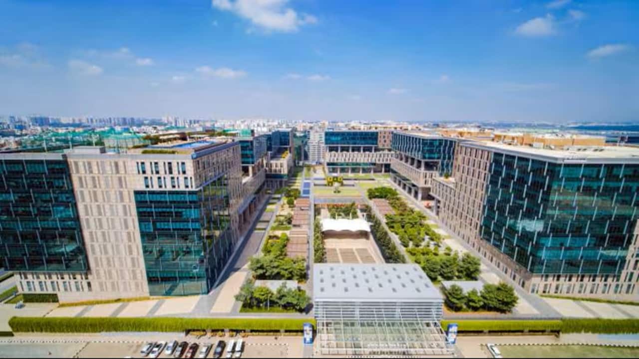 RMZ Group weighing $500 mn plus fund raise via PE route