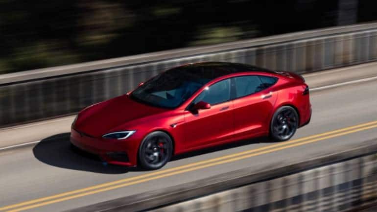 Tesla ends Model S, Model X custom orders as production winds down