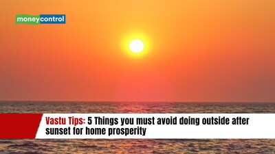 Vastu Tips: 5 Things you must avoid doing outside after sunset for home prosperity (image: canva)