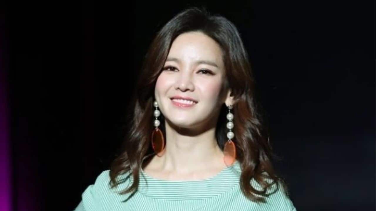 From TV Star to Taxi Driver: Korean actress Jung Ga Eun breaks barriers with bold career shift, read to know more