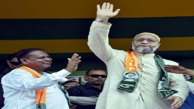 The alliance is being seen as an effort to bridge the gap between Urdu-speaking and Bengali-speaking Muslim voters. 