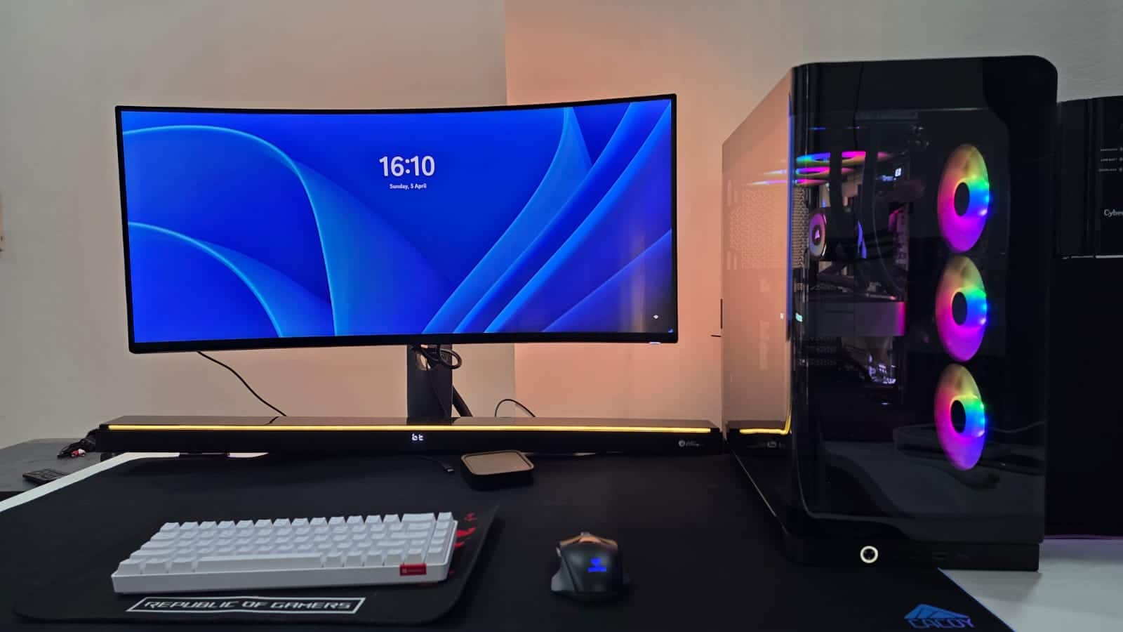 Corsair Frame 4500X mid-tower case review