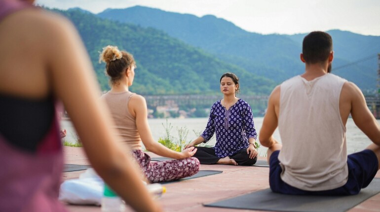 Just 7 days of meditation can make your brain sharper and ease pain ...