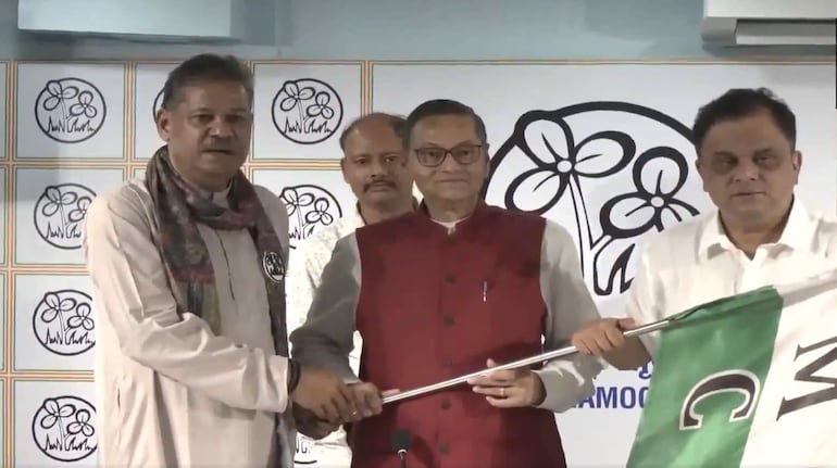 Netaji s Grandnephew Chandra Kumar Bose Resigns From Trinamool Congress netaji-s-grandnephew-chandra-kumar-bose-resigns-from-trinamool-congress