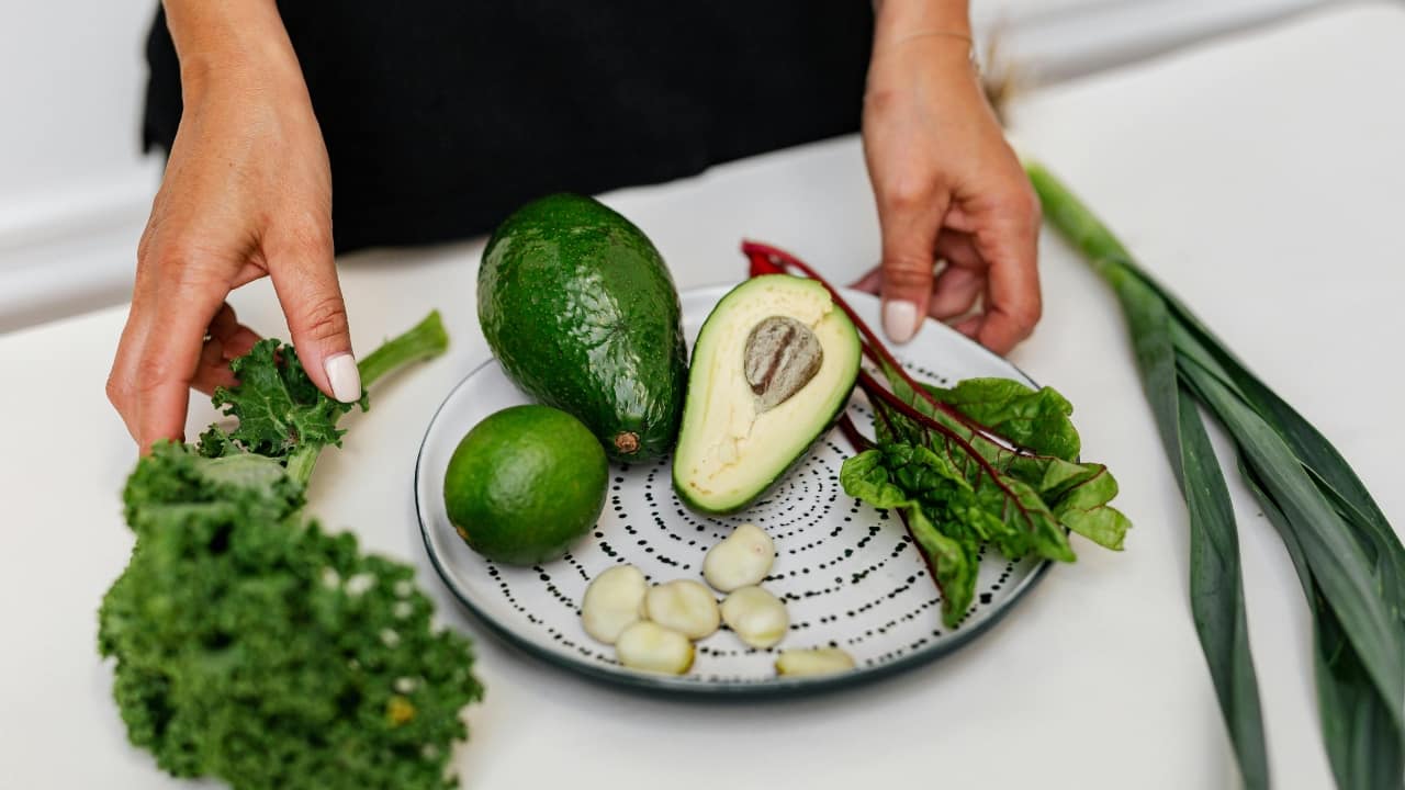 Longevity expert shares 5 foods to add to your daily diet to avoid surprise heart attack