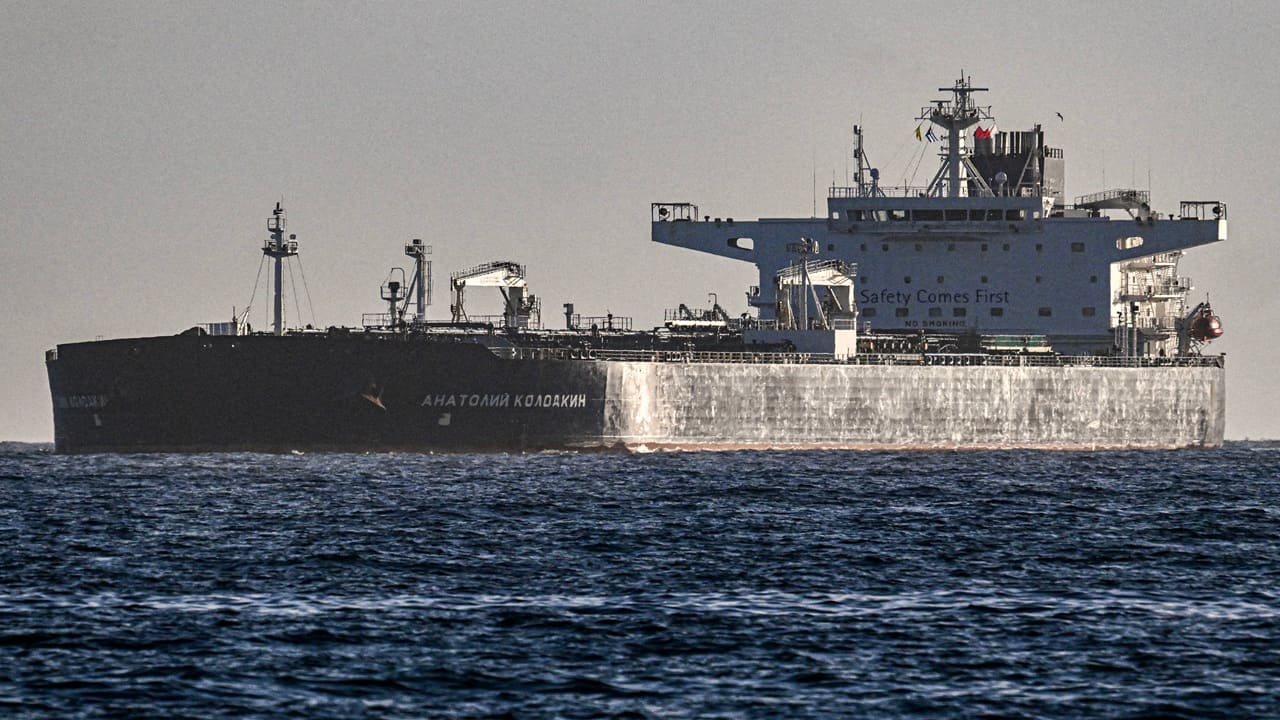 Strait of Hormuz ‘not fully open’ as shipping remains cautious