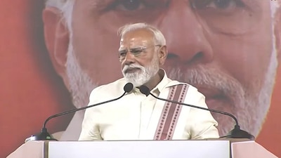 DMK's policy is by the family, for the family, alleges PM Modi