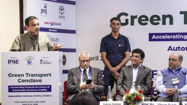 India should aim to achieve 100% ethanol blending, says Nitin Gadkari